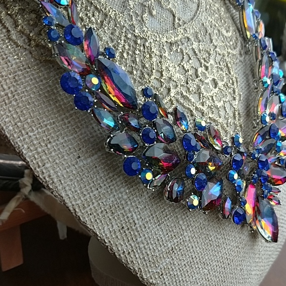 Multicolored Crystal Rhinestone Necklace - Picture 2 of 4
